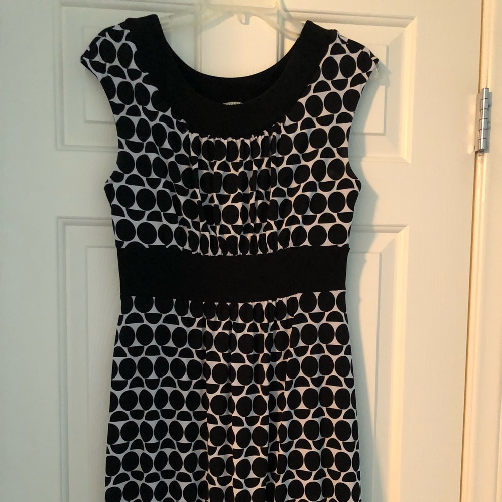White House Black Market geometric retro dress